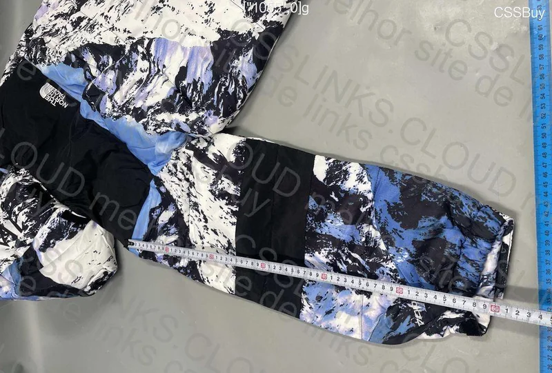THE NORTH FACE Jacket