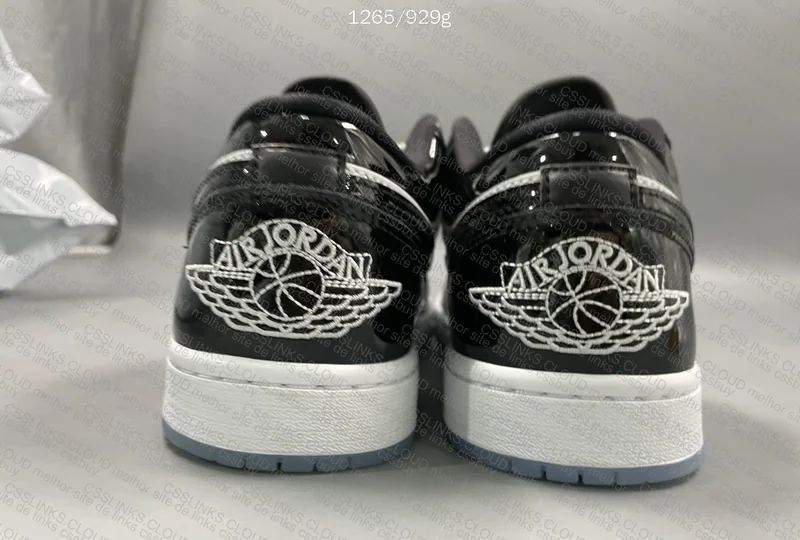 Jordan 1 Low Concord 5
