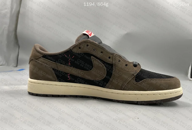 Jordan 1 low Travis Scott Dark Mocha 9