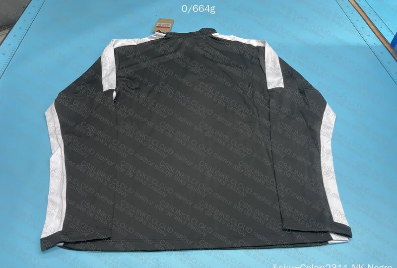 Nike Dri Fit Long Sleeve Kit 3