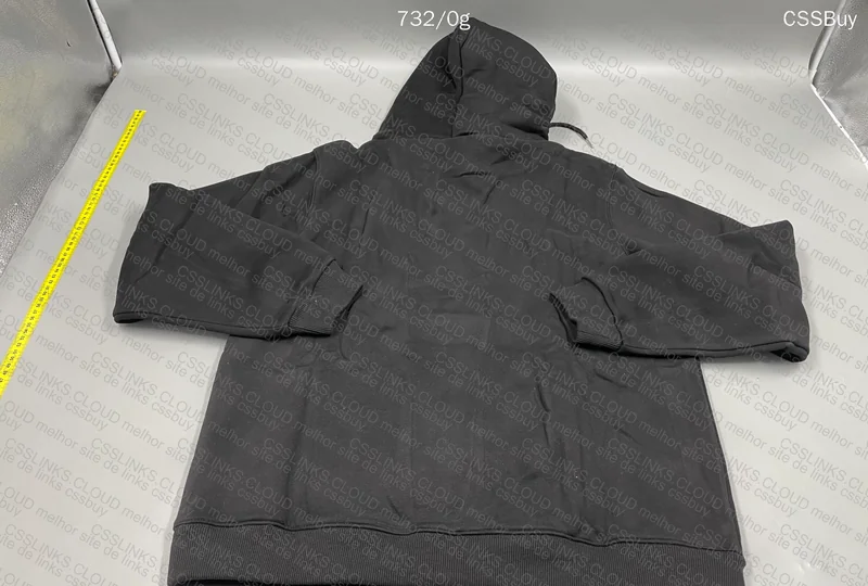 Nike Mini Swoosh Sweatshirt 2