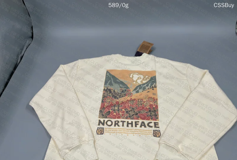 The North Face Sweatshirt 3