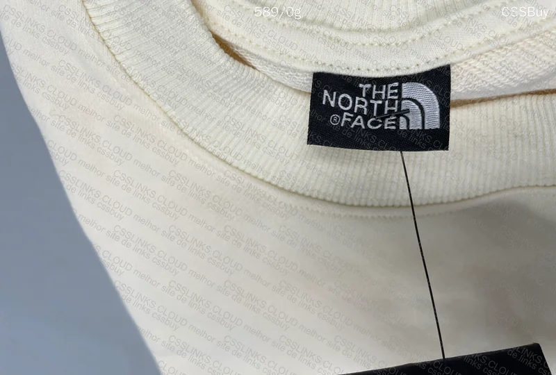 The North Face Sweatshirt 5