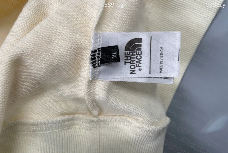 The North Face Sweatshirt 6