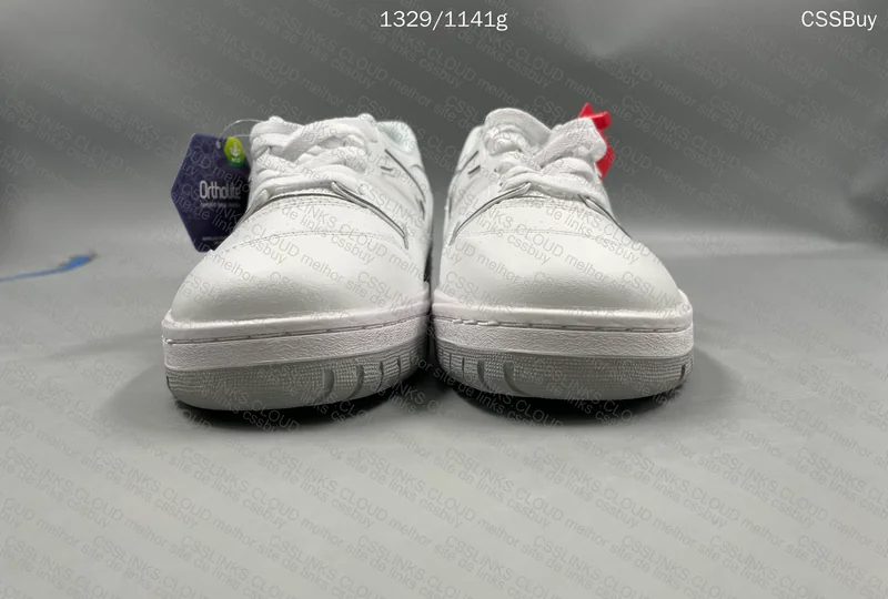 New Balance 550 - White 5