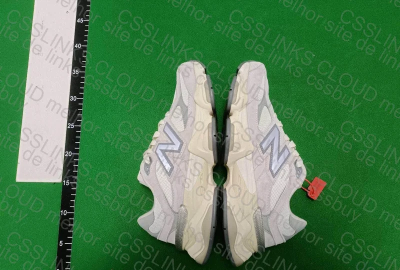 New Balance 9060 modelo U9060ECA 2