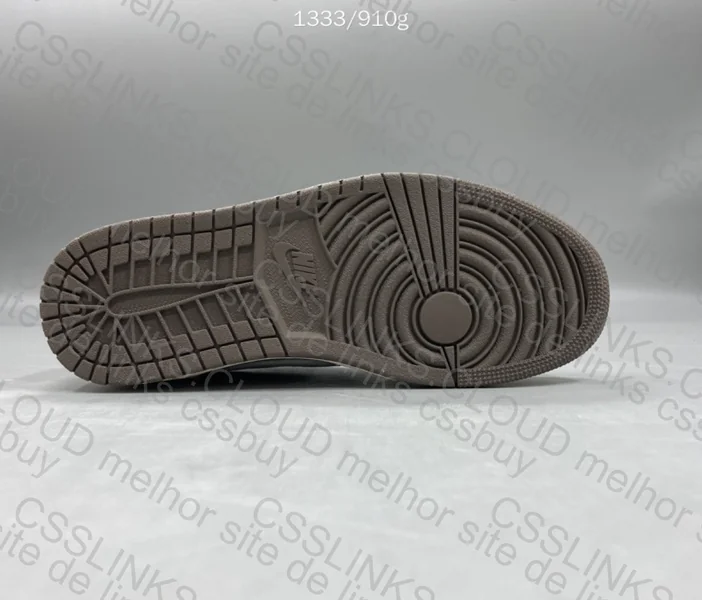 Nike Air Jordan Travis Scott 3