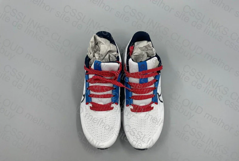 Nike Air Zoom Pegasus 40 4
