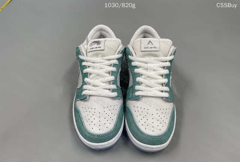 Nike Dunk April 2