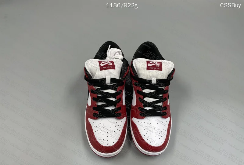 NIKE DUNK CHICAGO - M BATCH