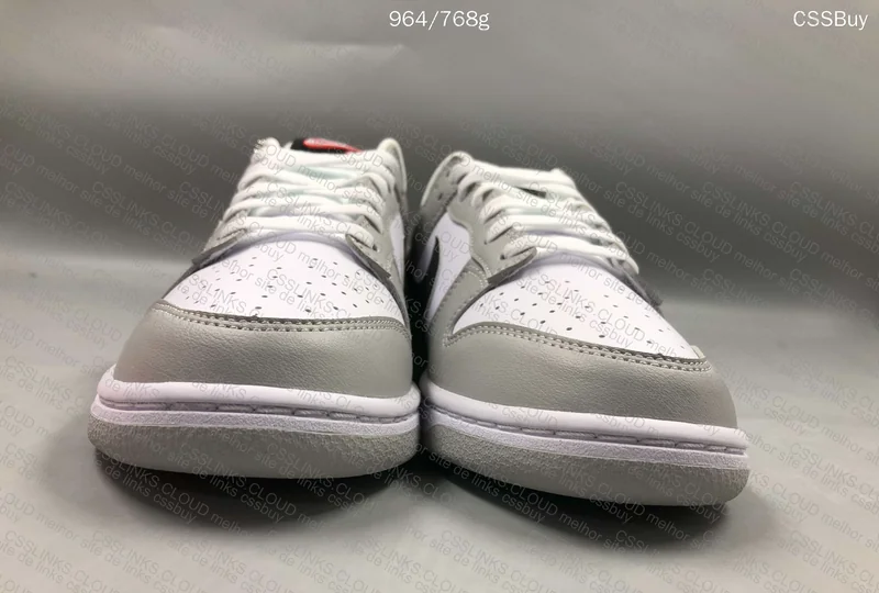 Nike Dunk Low