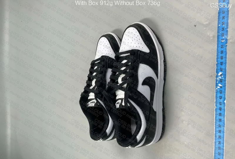 NIKE DUNK LOW PANDA 3