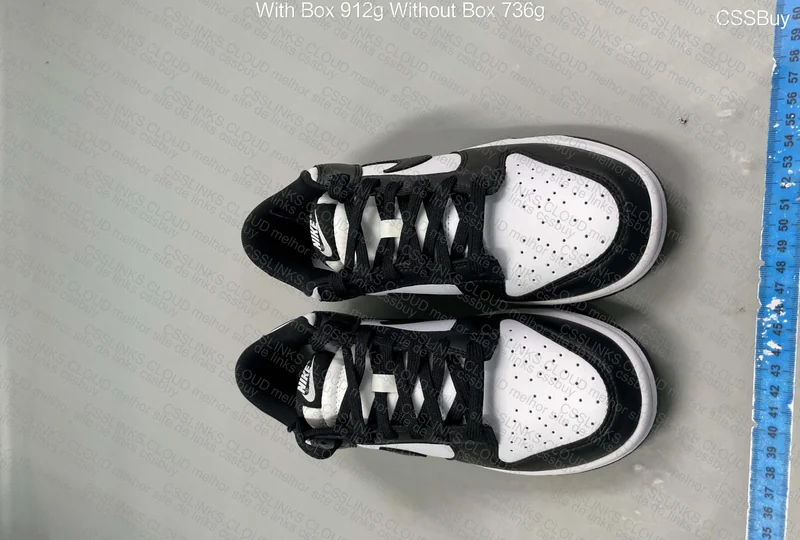NIKE DUNK LOW PANDA 4
