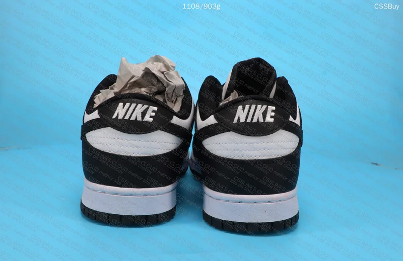 Nike Dunk Low Retro (Panda) 4