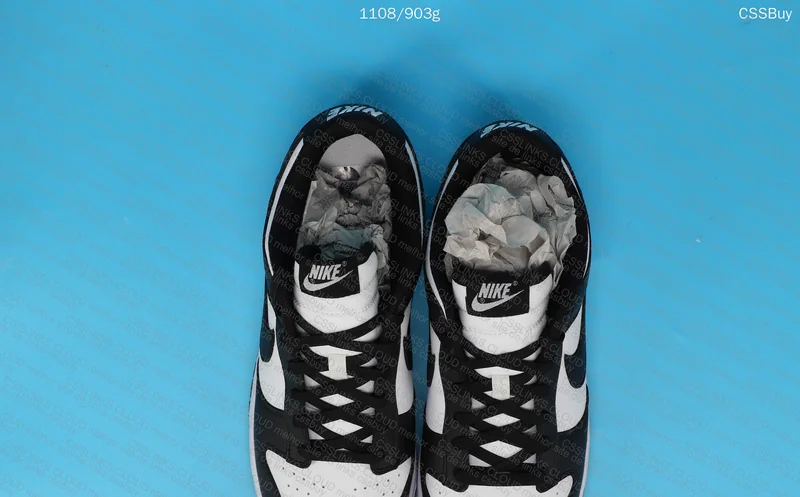 Nike Dunk Low Retro (Panda) 5