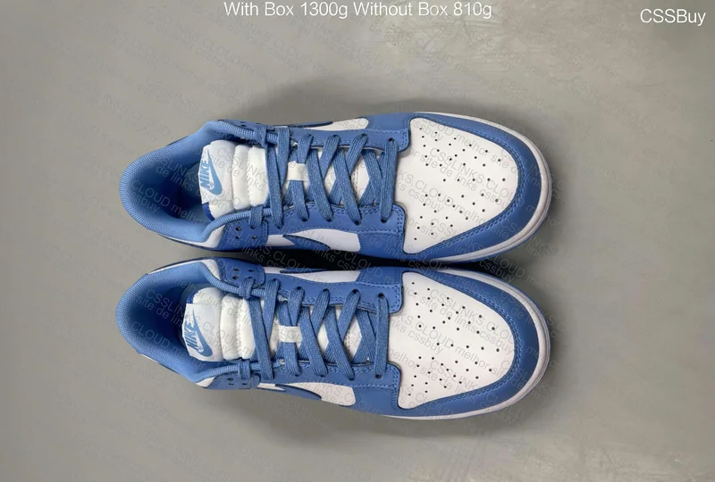 Nike dunk low university blue
