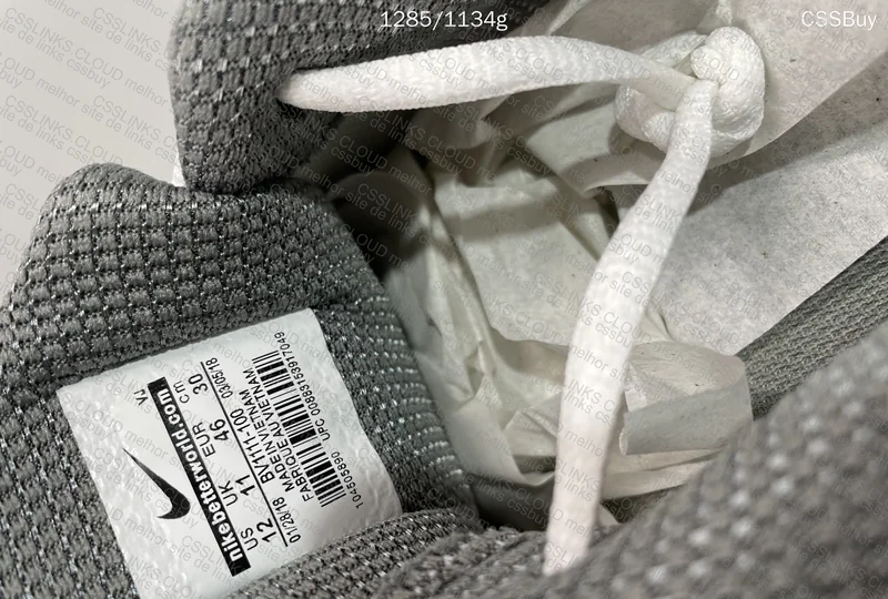 Nike Shox R4 7