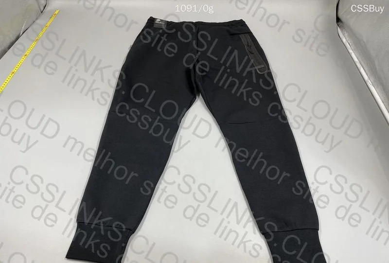 Nike tech dark grey/black