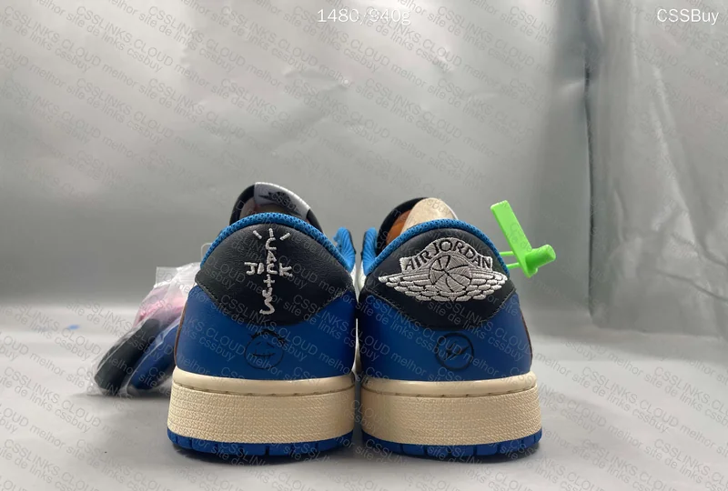 Nike Travis Scott x Fragment 4