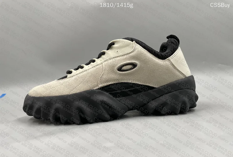 Oakley Factory Team Chop Saw Ivory Black 5