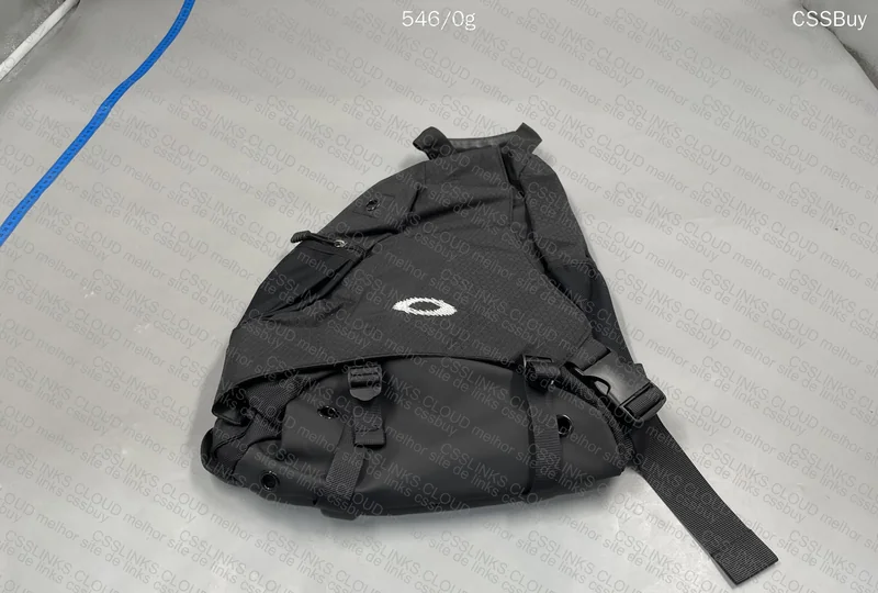 Oakley Vintage Sling Bag