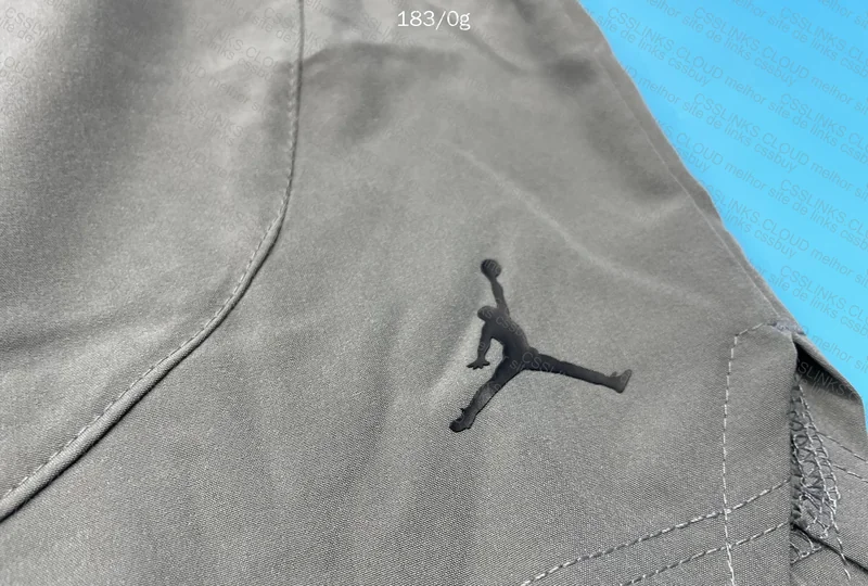 Short Jordan Jisuyundong 5