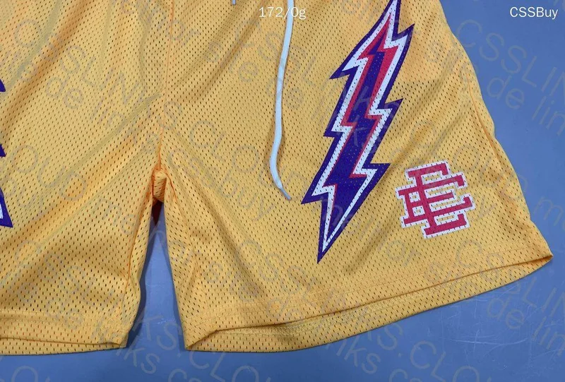 shorts ee relampago 4
