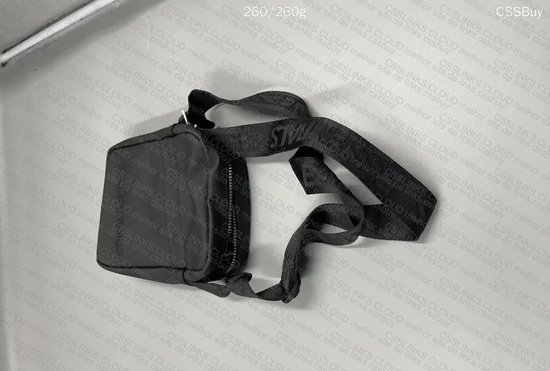 Shoulder Bag Essentials 4