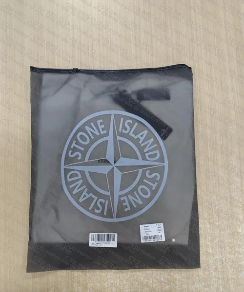 StoneIsland T 4