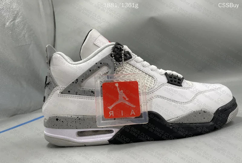 Air Jordan 4 Sneakers 3
