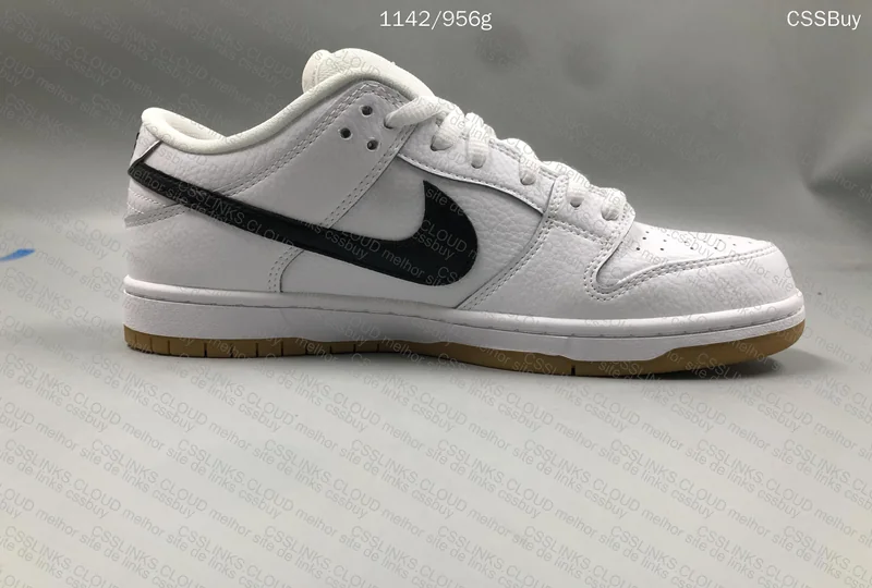 Dunk SB Low Pro White/Gum Sneakers (First Purchase) 4