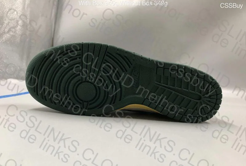 NK Dunk Low Sneakers