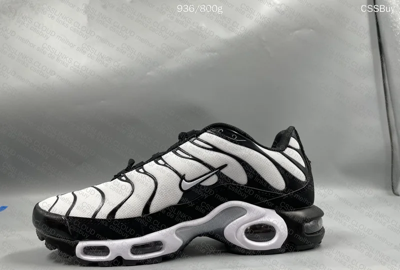 Tn Air Max Plus "Oreo" 8