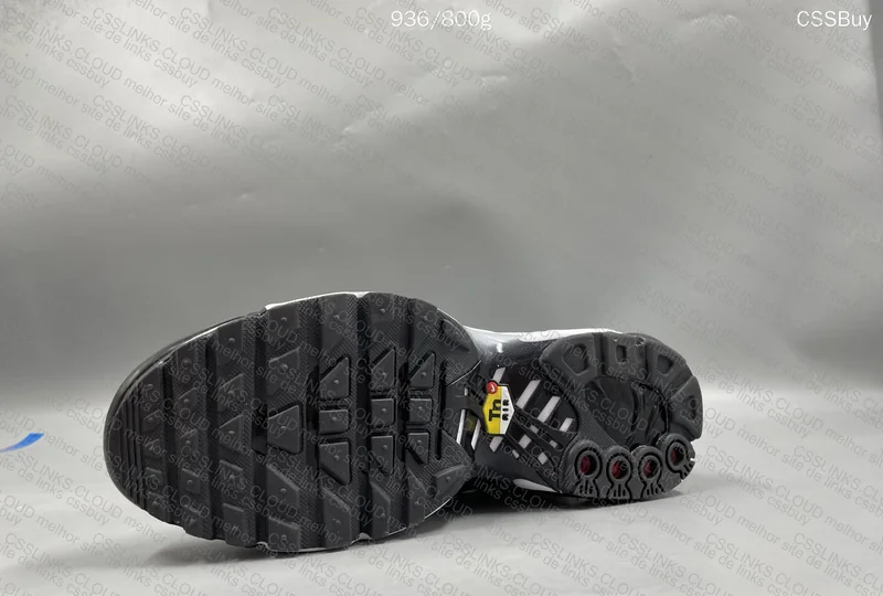 Tn Air Max Plus "Oreo" 9