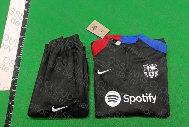 Barcelona Tracksuit 3