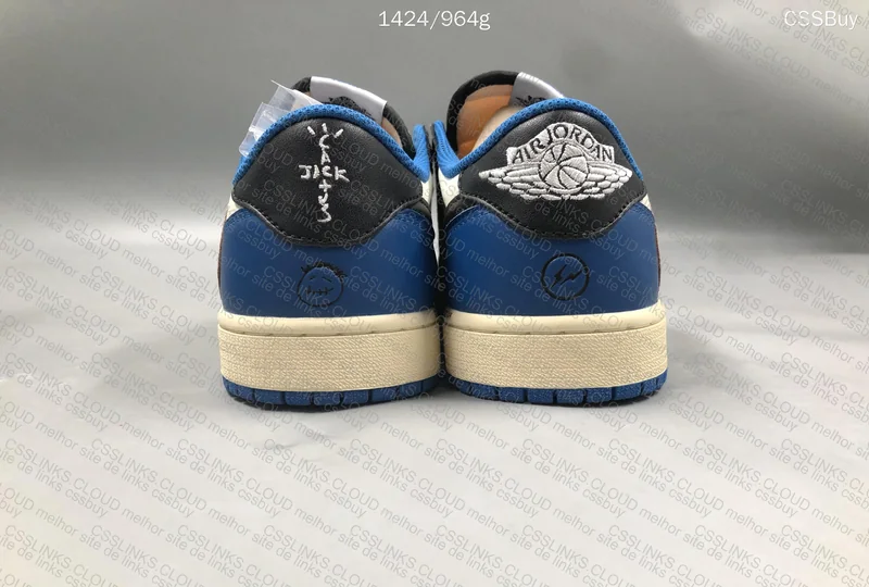 Travis Fragment AJ1 LOW. 41 3