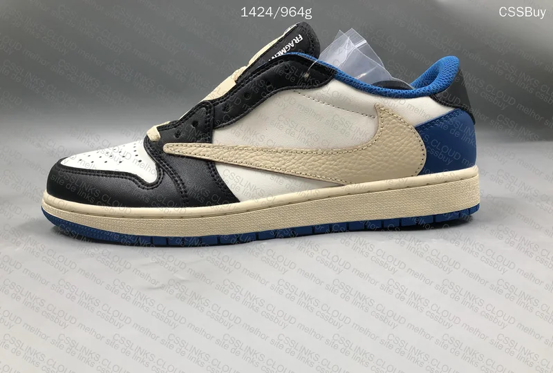 Travis Fragment AJ1 LOW. 41 4