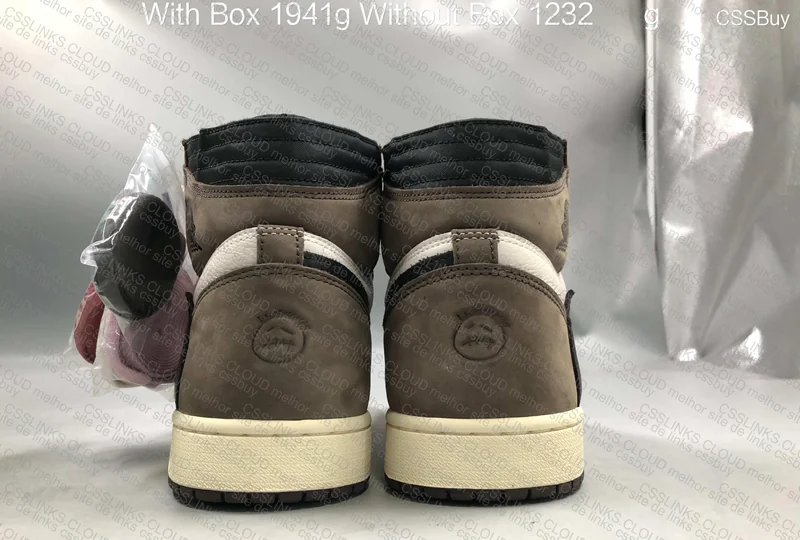 Travis Scott x Air Jordan 1 Retro High Dark Mocha 4