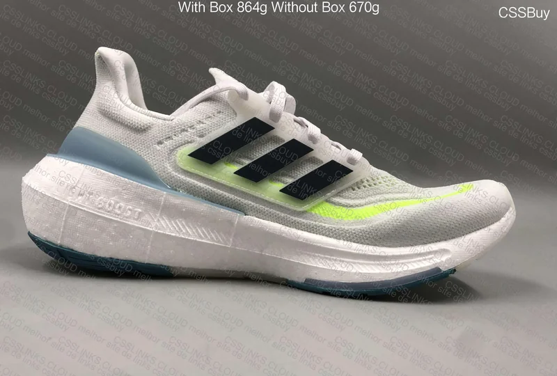 Ultraboost light 2023 3
