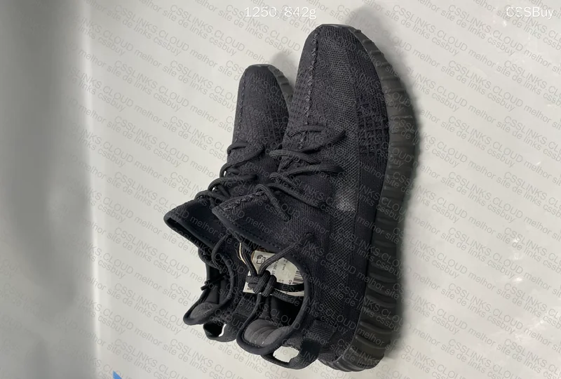 YEEZY 350 - BATCH LW 3