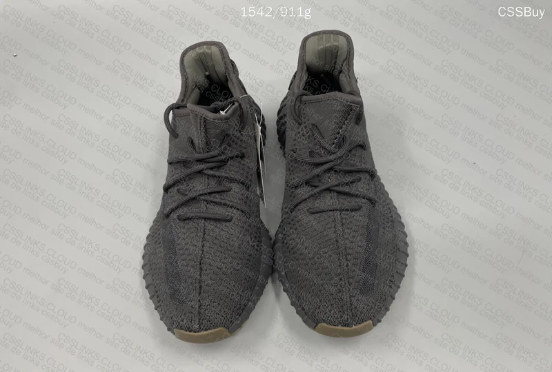 YEEZY 350 Cinder (GL?)