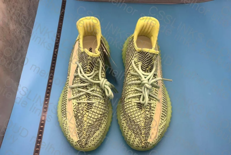 Yeezy 350 V2 OG Batch 2