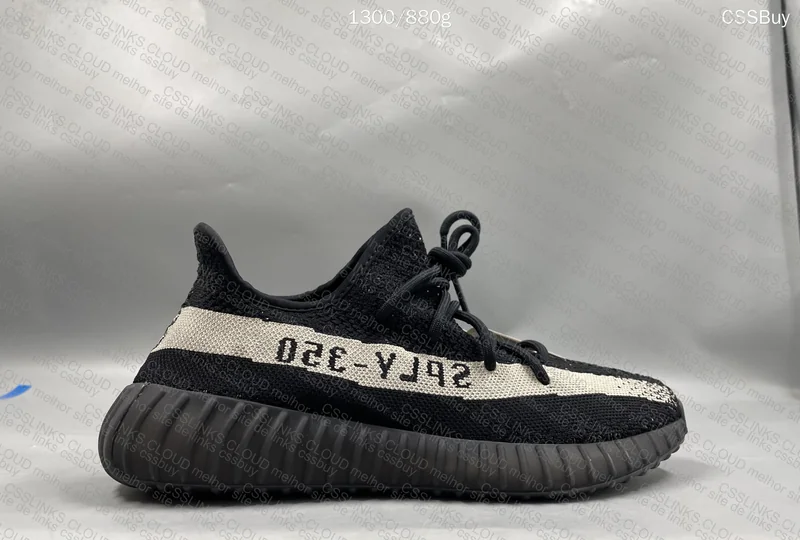 Yeezy Boost 350 v2 - Oreo(Black and White) - A1 - LW 4