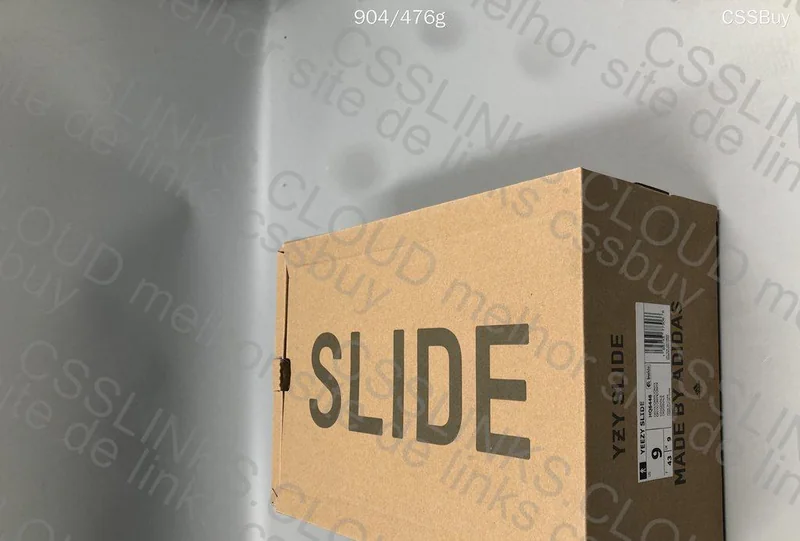 Yeezy Slide 4
