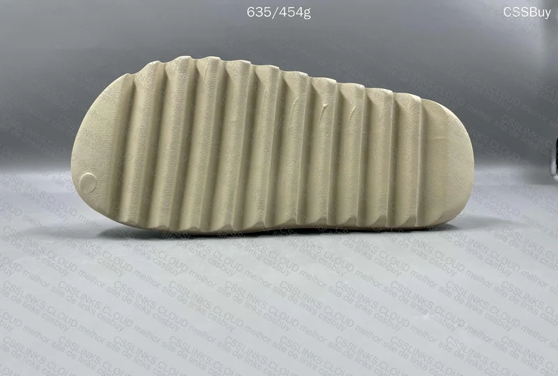 Yeezy Slide New Bone LW B Grade 5