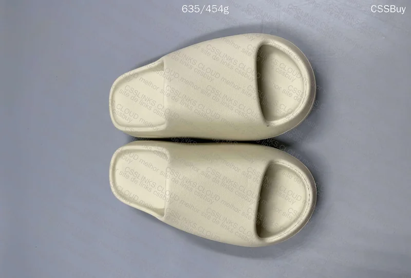 Yeezy Slide New Bone LW B Grade 8