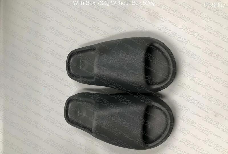 Yeezy Slide Onyx