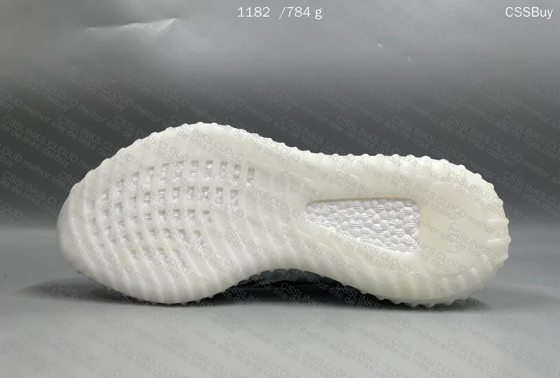 YEEZY ZEBRA 2