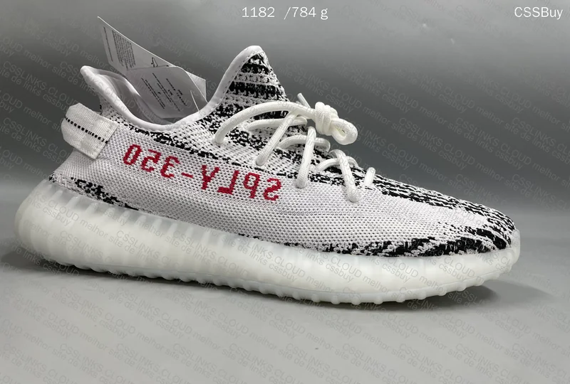 YEEZY ZEBRA 4