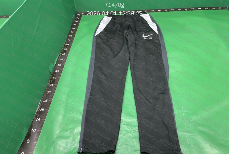 Conjunto Agasalho Nike Academy 3
